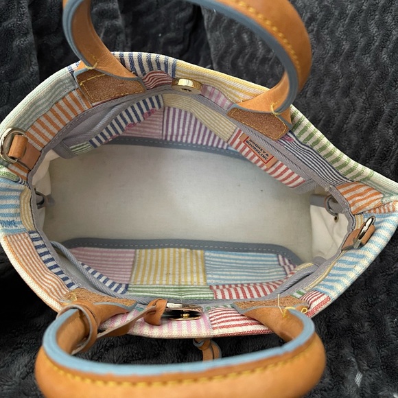 Dooney and Bourke - Picture 8 of 8